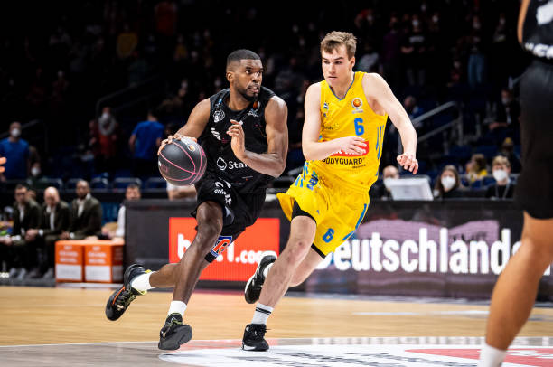 但由于关键 但由于关键